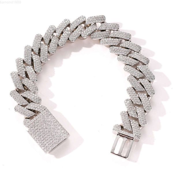 Custom Miami 20mm Copper White Color Cz Diamond Iced Out Hip Hop Men's Cuban Link Chain Bracelet
Custom Miami 20mm Copper White Color Cz Diamond Iced Out Hip Hop Men's Cuban Link Chain Bracelet