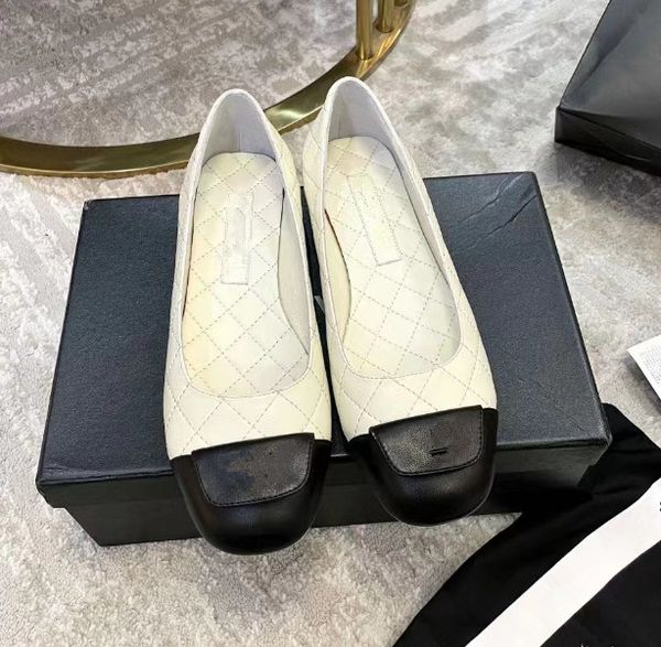 Designer mary jane shoes retro buckle women's shoe Classic round toe girls ladies Resort Beach Banquet black white flat ballet shoes
Designer mary jane shoes retro buckle women's shoe Classic round toe girls ladies Resort Beach Banquet black white flat ballet shoes