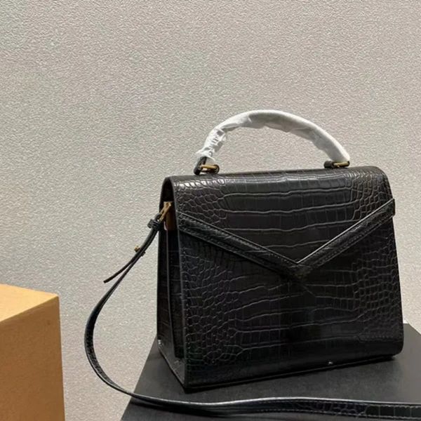 Designer handbag women's shoulder crossbody bag classic crocodile leather 6A purse, Black
Designer handbag women's shoulder crossbody bag classic crocodile leather 6A purse, Black