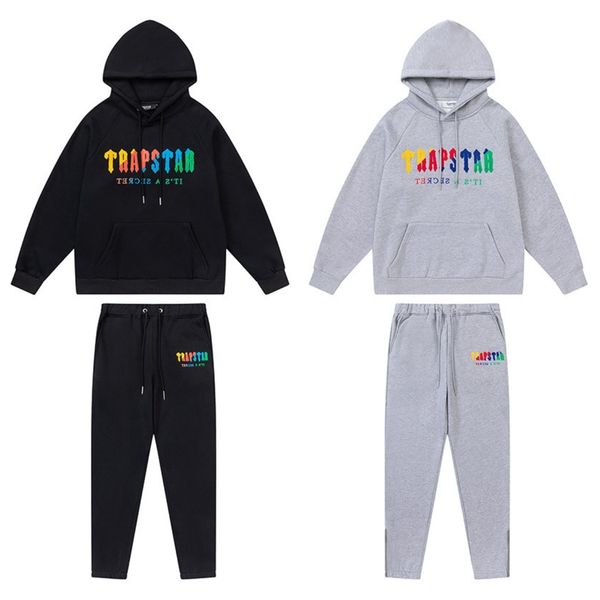 Mens Designers Tracksuits Jogger trapstar tracksuit hoodie track suits Europe American Basketball Football quality sports embroidery plush letter decoration
Mens Designers Tracksuits Jogger trapstar tracksuit hoodie track suits Europe American Basketball Football quality sports embroidery plush letter decoration