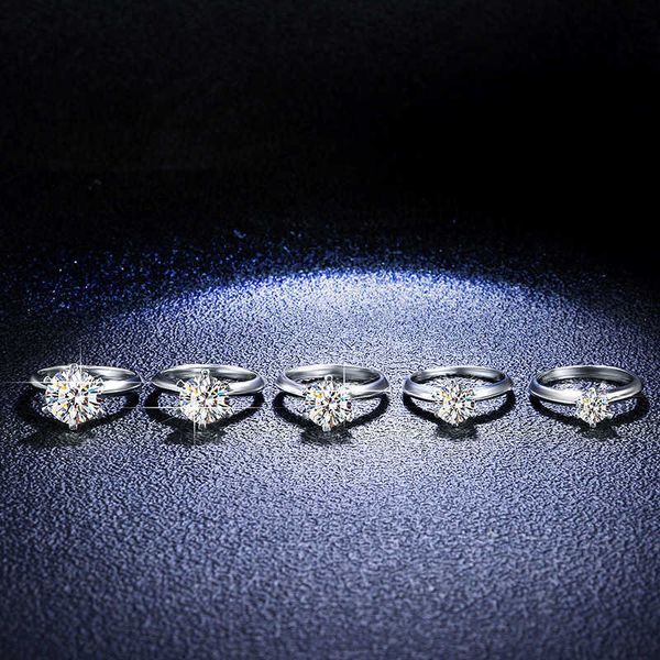 Tiff Ring Designer luxury fashion women's jewelry Advanced version T S925 Sterling Silver Diamond ring classic six claw crown proposal accessory
Tiff Ring Designer luxury fashion women's jewelry Advanced version T S925 Sterling Silver Diamond ring classic six claw crown proposal accessory