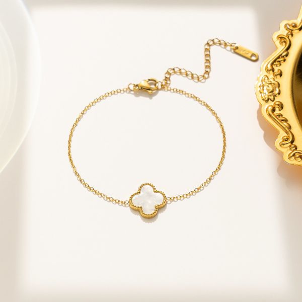 Classic Designers Brand Clover Charm Bracelet Gold Silver Plated Stainless Steel Jewelry for Women Gift
Classic Designers Brand Clover Charm Bracelet Gold Silver Plated Stainless Steel Jewelry for Women Gift