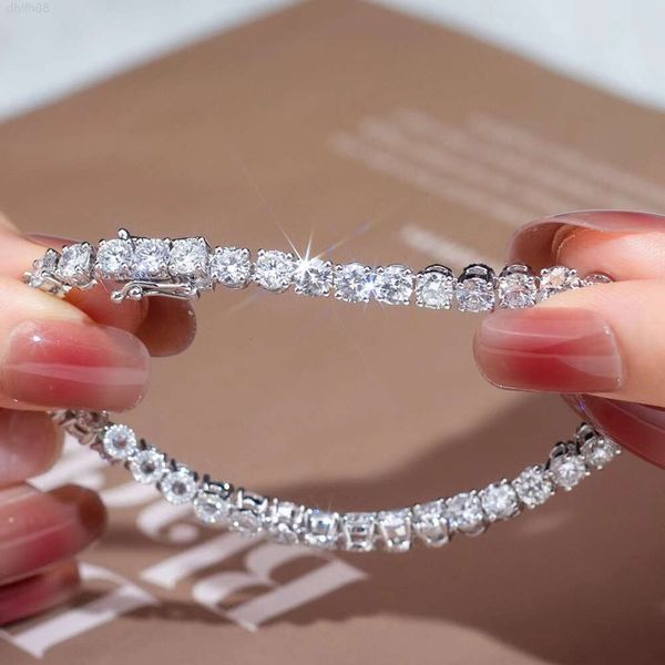 Evloveu Lab Grown Diamond Bracelets Tennis Chain Link Bling Full Diamond Bracelet for Women Mens
Evloveu Lab Grown Diamond Bracelets Tennis Chain Link Bling Full Diamond Bracelet for Women Mens