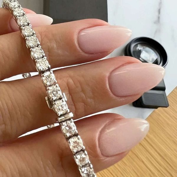 Lab Created Diamond Jewelry 925 Silver Gia Igi Certified 4mm Round Cut Hpht Diamond Lab Grown Diamond Chain Tennis Bracelet
Lab Created Diamond Jewelry 925 Silver Gia Igi Certified 4mm Round Cut Hpht Diamond Lab Grown Diamond Chain Tennis Bracelet