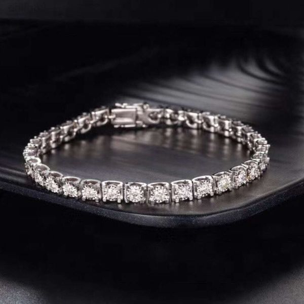 1ct 2ct 3ct 4ct Certificate Diamond Charm Women Jewelry Tennis Bracelets 18k Gold Bracelets
1ct 2ct 3ct 4ct Certificate Diamond Charm Women Jewelry Tennis Bracelets 18k Gold Bracelets