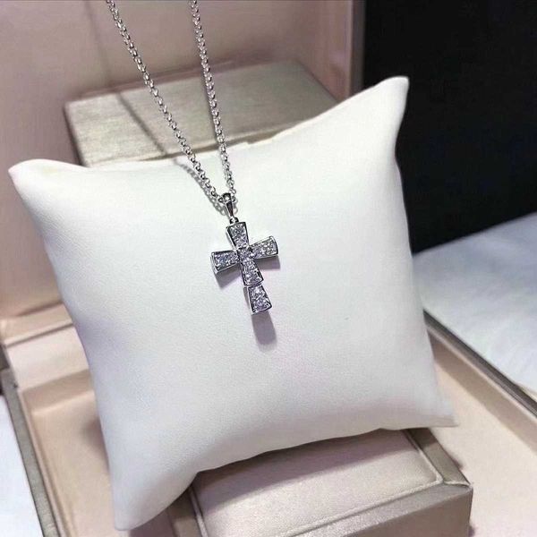 

Tiff Necklace Designer luxury fashion jewelry diamond inlaid 925 Sterling Silver Cross full of simple clavicle chain gift