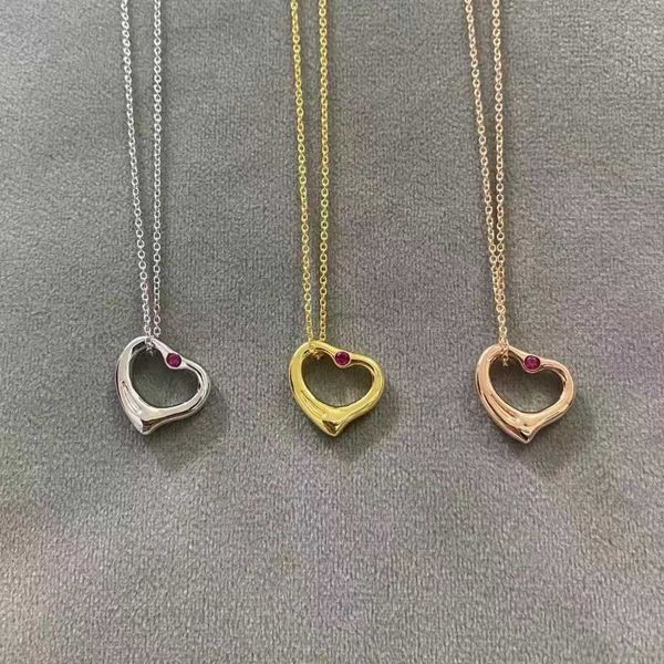 Tiff Necklace Designer luxury fashion jewelry 925 All Body Sterling Silver Love Necklace Fashion Light Luxury High Grade Heart shaped Necklace jewelry accessory
Tiff Necklace Designer luxury fashion jewelry 925 All Body Sterling Silver Love Necklace Fashion Light Luxury High Grade Heart shaped Necklace jewelry accessory