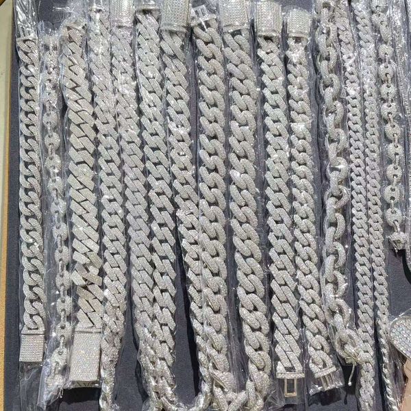 Customized 5mm 6mm 8mm 12mm 20mm 22mm Silver S925 Moissanite Diamond Hip Hop Iced Out Cuban Link
Customized 5mm 6mm 8mm 12mm 20mm 22mm Silver S925 Moissanite Diamond Hip Hop Iced Out Cuban Link