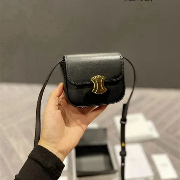 Mini coin bag re-engraved one shoulder slant bag top original fashion wallet, White
Mini coin bag re-engraved one shoulder slant bag top original fashion wallet, White