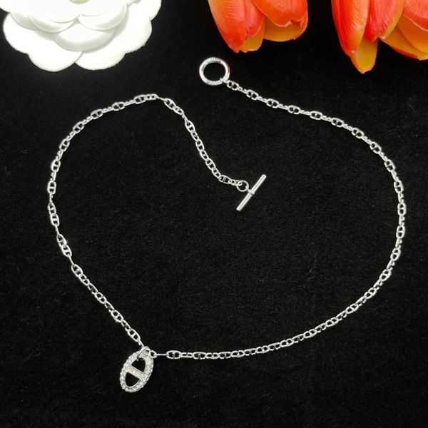 

Luxury Brand Designer Pendants Necklaces Stainless Steel sliver Letter Choker Pendant Necklace Beads Chain Jewelry Accessories Gifts