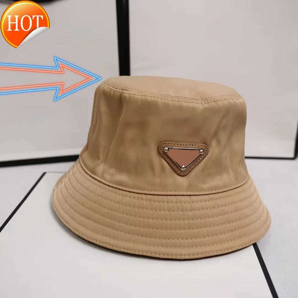 81Hats Mens Bonnet Beanie Bucket Hat Womens Baseball CaA SnaAbacks Beanies Fedora Fitted Hats Woman Luxurys Design ChaAeaux124a, White
81Hats Mens Bonnet Beanie Bucket Hat Womens Baseball CaA SnaAbacks Beanies Fedora Fitted Hats Woman Luxurys Design ChaAeaux124a, White