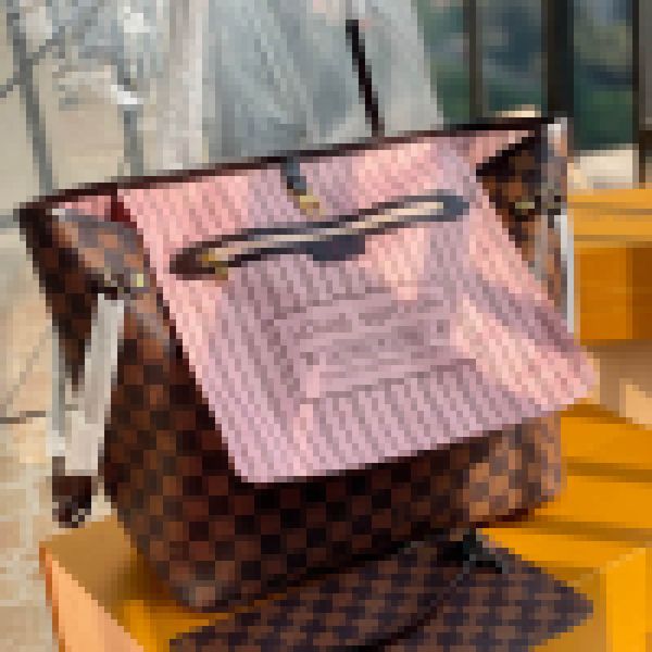 Multi-function Diaper Bags Leather Print Plaid Dupe Designer Bag Women Tote Messenger Bags 32CM No Box Popular Handbag 7A Quality
Multi-function Diaper Bags Leather Print Plaid Dupe Designer Bag Women Tote Messenger Bags 32CM No Box Popular Handbag 7A Quality