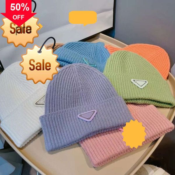 ABall Caps Fashion Luxury beanies designer Winter Bean men women design knit hats fall woolen cap letter jacquard Unisex 100% Cashmere letter leisure Skull2224wc
ABall Caps Fashion Luxury beanies designer Winter Bean men women design knit hats fall woolen cap letter jacquard Unisex 100% Cashmere letter leisure Skull2224wc