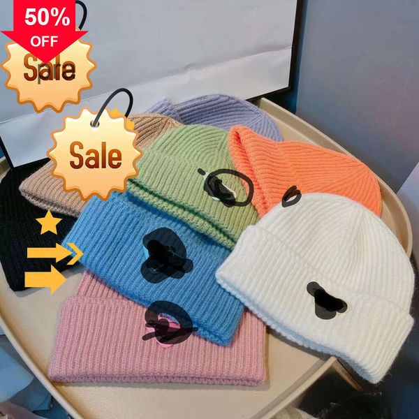 ABall Caps Fashion Luxury beanies designer Winter Bean men women design knit hats fall woolen cap letter jacquard Unisex 100% Cashmere letter leisure Skull622223wc
ABall Caps Fashion Luxury beanies designer Winter Bean men women design knit hats fall woolen cap letter jacquard Unisex 100% Cashmere letter leisure Skull622223wc