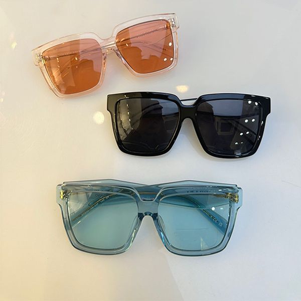 Black oversized frame designer mens and womens sunglasses sheet frame square frame face modification leisure vacation travel and travel with exquisite box SR24ZS
Black oversized frame designer mens and womens sunglasses sheet frame square frame face modification leisure vacation travel and travel with exquisite box SR24ZS