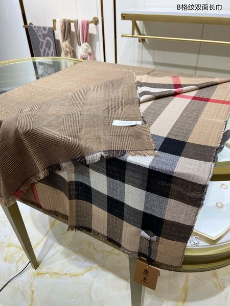 Luxury Cashmere designer scarf classic Khaki Plaid Top Quality shawl fashion soft Super warm long Autumn Winter Christmas New Gift
Luxury Cashmere designer scarf classic Khaki Plaid Top Quality shawl fashion soft Super warm long Autumn Winter Christmas New Gift