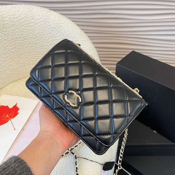 Womens Classic Mini Flap Trendy WOC Bags Turn Lock Timeless Accordion Purse Quilted Diamond Lattice Multi Pochette GHW Chain Crossbody Shoulder Handbag 19cm, Boxs
Womens Classic Mini Flap Trendy WOC Bags Turn Lock Timeless Accordion Purse Quilted Diamond Lattice Multi Pochette GHW Chain Crossbody Shoulder Handbag 19cm, Boxs