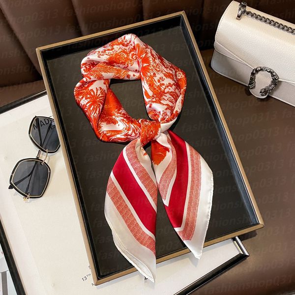 Designer Letters Print Floral Silk Scarf 70x70cm Simple Presbyopia Headband for Women Fashion Scarves Paris Shoulder Tote Luggage Ribbon Head Wraps NXHB9
Designer Letters Print Floral Silk Scarf 70x70cm Simple Presbyopia Headband for Women Fashion Scarves Paris Shoulder Tote Luggage Ribbon Head Wraps NXHB9