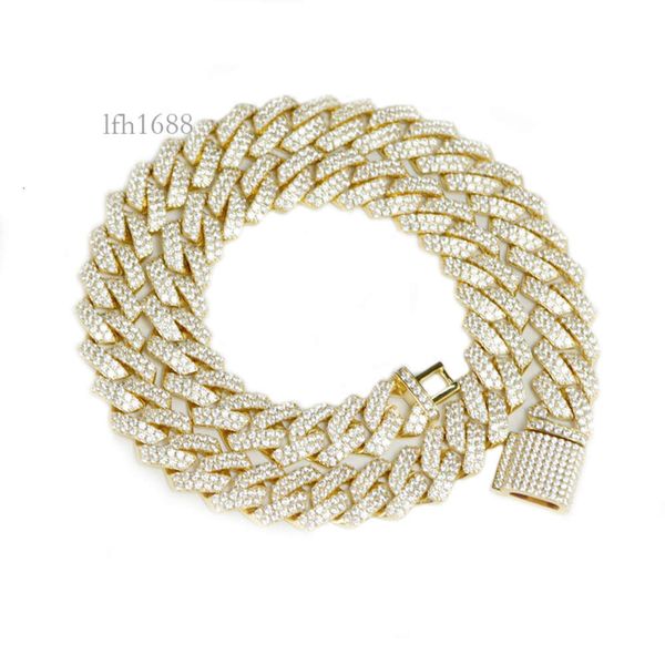 Men Iced Out Fine Jewelry Solid Sier Men's Chains 16Mm Cuban Chain Hip Hop Link Sier Bracelet Chain Necklace
Men Iced Out Fine Jewelry Solid Sier Men's Chains 16Mm Cuban Chain Hip Hop Link Sier Bracelet Chain Necklace