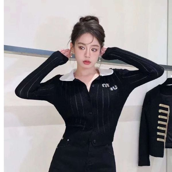 Women Clothing Mm23 Early Autumn New Fashion Heavy Industry Water Diamond Letter Temperament Sweet Style Doll Neck Knit Top, White
Women Clothing Mm23 Early Autumn New Fashion Heavy Industry Water Diamond Letter Temperament Sweet Style Doll Neck Knit Top, White
