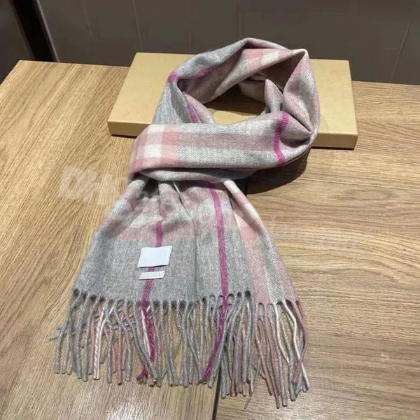 Hijab Echarpe Scarf Women Cashmere Scarf Classic Plaid Designer Scarves Soft Touch Warm Wraps with Tags Autum
Hijab Echarpe Scarf Women Cashmere Scarf Classic Plaid Designer Scarves Soft Touch Warm Wraps with Tags Autum