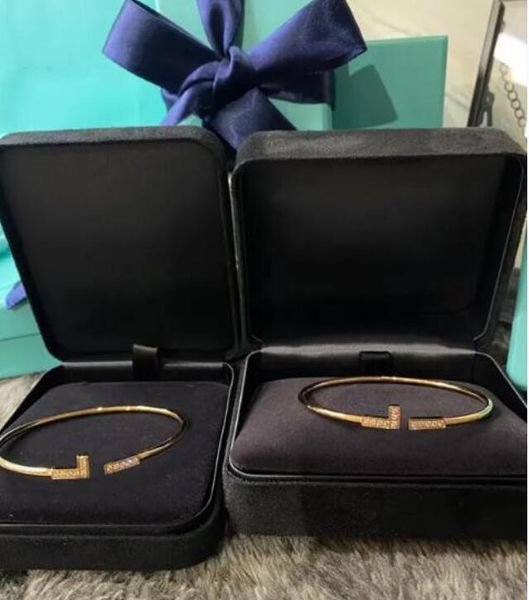 Luxury Designer Gold Silver Bracelet New Fashion Diamond Bracelets Jewelry Wedding Party for Girls High Quality Women Lucky Bracelet
Luxury Designer Gold Silver Bracelet New Fashion Diamond Bracelets Jewelry Wedding Party for Girls High Quality Women Lucky Bracelet