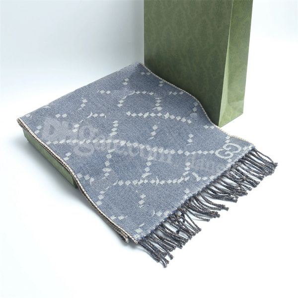 Echarpe Classic Cashmere Shawl Scarf Men Women Big Letters Stripe Graphic Shawls Denim Blue Suitable Feel Fringe Trim Soft silk scarf
Echarpe Classic Cashmere Shawl Scarf Men Women Big Letters Stripe Graphic Shawls Denim Blue Suitable Feel Fringe Trim Soft silk scarf