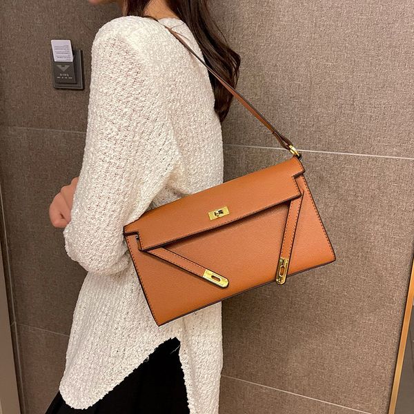 Outlet factory ladies shoulder bags 6 colors daily Joker solid color leather handbag elegant gold buckle mobile phone bag trend car stitching fashion handbags 1304#, Image colors
Outlet factory ladies shoulder bags 6 colors daily Joker solid color leather handbag elegant gold buckle mobile phone bag trend car stitching fashion handbags 1304#, Image colors