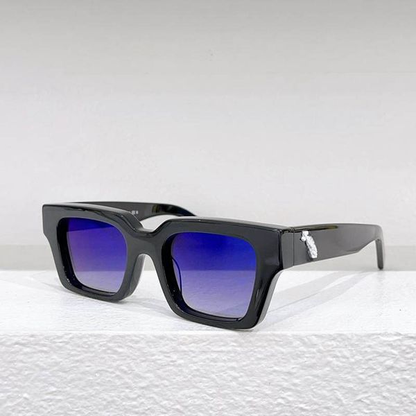 square sunglasses blue men sunglasses fashion classic model metal glass gold plated checkered embossed frame mirror Plaid print vintage sunshade sun glasses AIAQ
square sunglasses blue men sunglasses fashion classic model metal glass gold plated checkered embossed frame mirror Plaid print vintage sunshade sun glasses AIAQ
