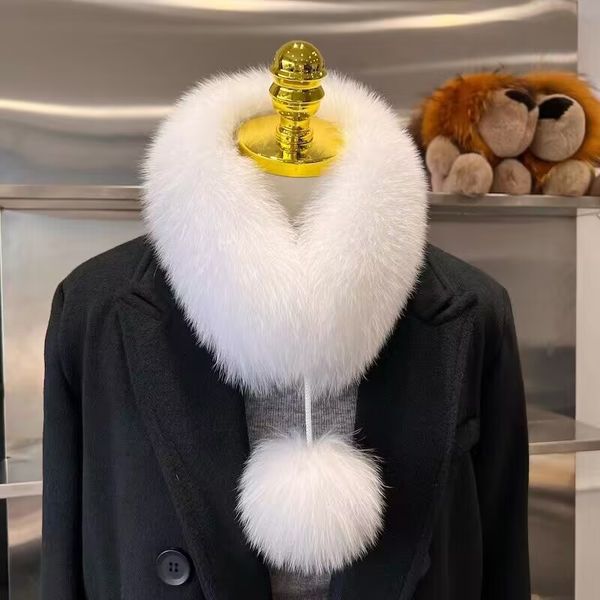 Imitation fox fur scarf designer cashmere scarves classic plaid luxury winter headband soft Ring for women men holiday Long 16cm wide Valentines Day shawls
Imitation fox fur scarf designer cashmere scarves classic plaid luxury winter headband soft Ring for women men holiday Long 16cm wide Valentines Day shawls
