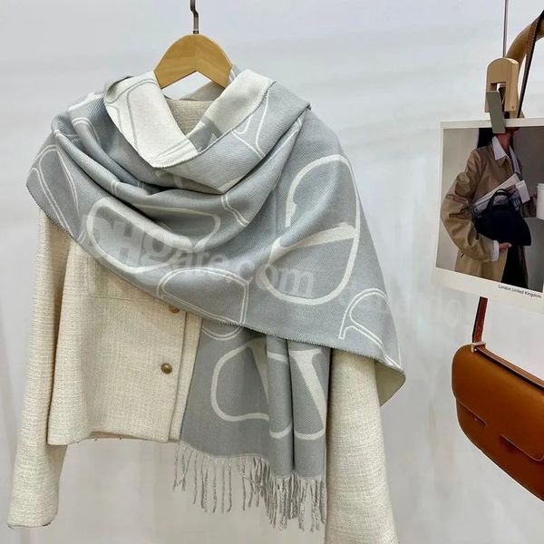 Echarpe Scarf Hijab Designer Women Cashmere Scarf Full Letter Printed Scarves Man Soft Touch Warm Wraps with Tags Autumn Winter Long
Echarpe Scarf Hijab Designer Women Cashmere Scarf Full Letter Printed Scarves Man Soft Touch Warm Wraps with Tags Autumn Winter Long