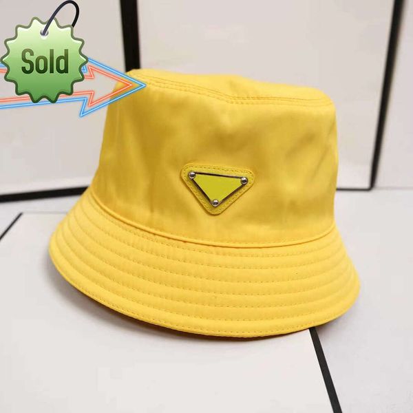 Designers Caps Hats Mens Bonnet Beanie Bucket Hat Womens Baseball Cap Snapbacks Beanies Fedora Fitted Hats Woman Luxurys Design Chapeaux12413311121cc, Pink
Designers Caps Hats Mens Bonnet Beanie Bucket Hat Womens Baseball Cap Snapbacks Beanies Fedora Fitted Hats Woman Luxurys Design Chapeaux12413311121cc, Pink