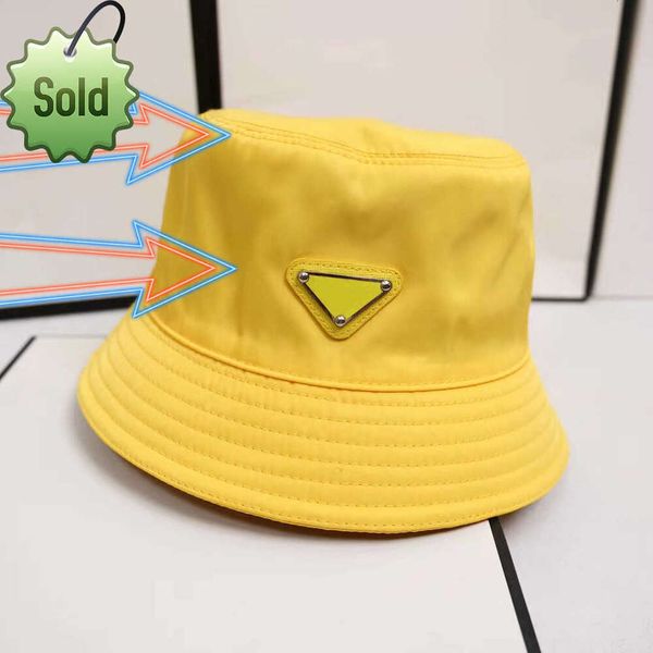 Designers Caps Hats Mens Bonnet Beanie Bucket Hat Womens Baseball Cap Snapbacks Beanies Fedora Fitted Hats Woman Luxurys Design Chapeaux1588cc, Black
Designers Caps Hats Mens Bonnet Beanie Bucket Hat Womens Baseball Cap Snapbacks Beanies Fedora Fitted Hats Woman Luxurys Design Chapeaux1588cc, Black