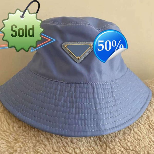 beltDesigners Caps Hats Mens Bonnet Beanie Bucket Hat Womens Baseball Cap Snapbacks Beanies Fedora Fitted Hats Woman Luxurys Design Chapeaux12413311c, White
beltDesigners Caps Hats Mens Bonnet Beanie Bucket Hat Womens Baseball Cap Snapbacks Beanies Fedora Fitted Hats Woman Luxurys Design Chapeaux12413311c, White