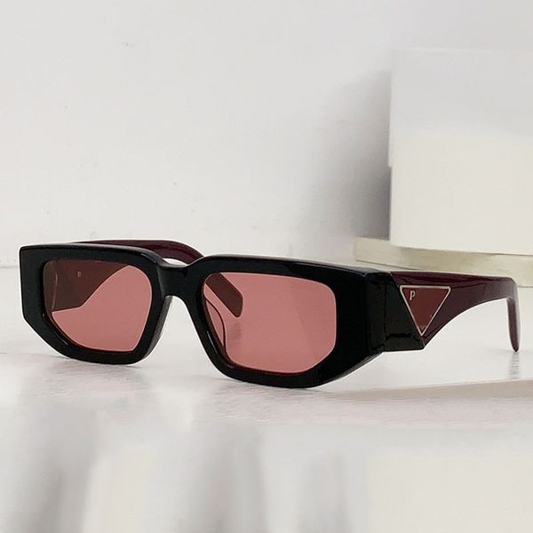 Sunglasses with triangle logo rectangular frame designer sunglasses OPR09ZS fashionable mens and womens mirror legs with triangle pattern beach party with box
Sunglasses with triangle logo rectangular frame designer sunglasses OPR09ZS fashionable mens and womens mirror legs with triangle pattern beach party with box