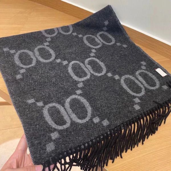 Echarpe Silk Mens Women Designer Scarf Cashmere Fashion Winter Warm Unisex Long Wraps Brand Classic Letter Shawls and
Echarpe Silk Mens Women Designer Scarf Cashmere Fashion Winter Warm Unisex Long Wraps Brand Classic Letter Shawls and