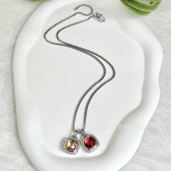 Designer Classic Jewelry DY Necklace Fashion Charm jewelry Women necklace Dy Popular Surrounded Zircon Pendant Necklace Christmas gift jewelry accessories
Designer Classic Jewelry DY Necklace Fashion Charm jewelry Women necklace Dy Popular Surrounded Zircon Pendant Necklace Christmas gift jewelry accessories
