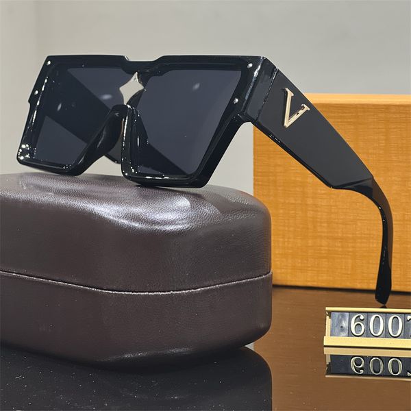 Designer Women Men Sunglasses Fashion Outdoor Sports UV400 Beach Sun Glasses Classic Eyewear Unisex
Designer Women Men Sunglasses Fashion Outdoor Sports UV400 Beach Sun Glasses Classic Eyewear Unisex