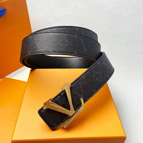 designer Men Women Belt Black Gold silver Letter buckle Cowhide Belts High quality leisure business For Mens Luxurys Waistband width 3.8cm with box
designer Men Women Belt Black Gold silver Letter buckle Cowhide Belts High quality leisure business For Mens Luxurys Waistband width 3.8cm with box