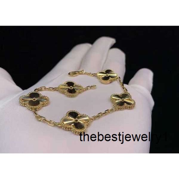 Charm Bracelets Clovers Bracelet Luxury Van Clover Designer Bracelet Pearl 4 Leaf 18k Gold Laser Brand Bangle Necklace Earrings Wedding 59ess 1640x
Charm Bracelets Clovers Bracelet Luxury Van Clover Designer Bracelet Pearl 4 Leaf 18k Gold Laser Brand Bangle Necklace Earrings Wedding 59ess 1640x