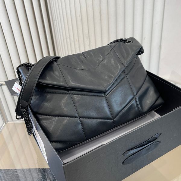 French Womens Designer Puffer Soft Cloud Bags Cosmetic Case Full Black Metal Hardware Chain Crossbody Shoulder Handbgas Large Capacity Outdoor Purse 27X17CM
French Womens Designer Puffer Soft Cloud Bags Cosmetic Case Full Black Metal Hardware Chain Crossbody Shoulder Handbgas Large Capacity Outdoor Purse 27X17CM