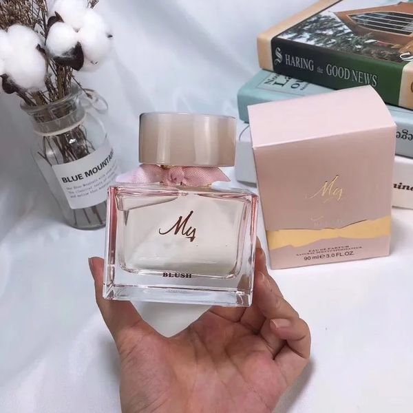 My Perfume 90ml Women Fragrance 3oz Eau De Parfum Long Lasting Smell Brand Edp Woman Lady Girl Blush Black Parfums Spray Cologne High Quality Fast Delivery
My Perfume 90ml Women Fragrance 3oz Eau De Parfum Long Lasting Smell Brand Edp Woman Lady Girl Blush Black Parfums Spray Cologne High Quality Fast Delivery