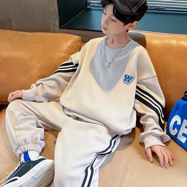 Clothing Sets 120170cm Spring Autumn Boy Suit Alphabet Striped Sweatshirtpants Set Juvenile Kids Tracksuit Child Outfit Student Jogger 231026, Green
Clothing Sets 120170cm Spring Autumn Boy Suit Alphabet Striped Sweatshirtpants Set Juvenile Kids Tracksuit Child Outfit Student Jogger 231026, Green