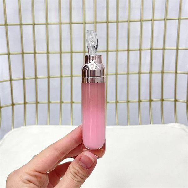 Gloss Volumizer Lip Balm Le Soin Levres Repulpant Moisturizing Cream 7ml 0.24oz, Light pink
Gloss Volumizer Lip Balm Le Soin Levres Repulpant Moisturizing Cream 7ml 0.24oz, Light pink
