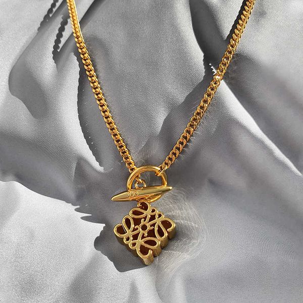 Designer Necklace loews Luxury jewelry Top accessories Colorless Gold Sweater Necklaces Female Popular High Grade Pendant White Gold Male jewelry Christmas gift, Gold earrings
Designer Necklace loews Luxury jewelry Top accessories Colorless Gold Sweater Necklaces Female Popular High Grade Pendant White Gold Male jewelry Christmas gift, Gold earrings