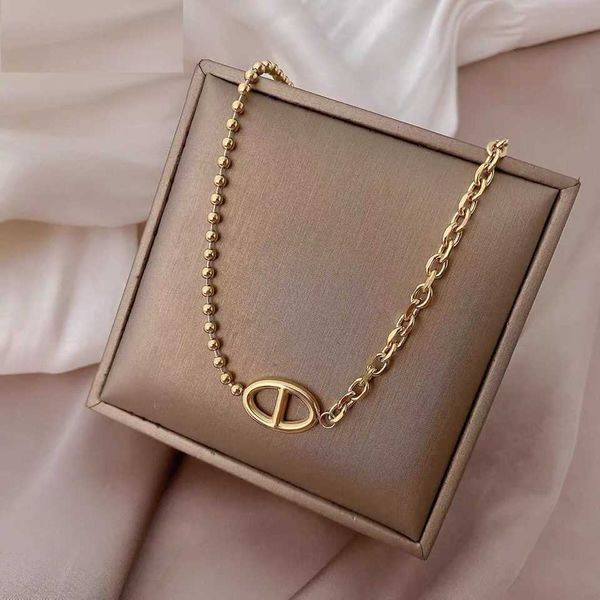 Designer Necklace H Classic Jewelry Luxury jewelry niche ins pig nostril double chain asymmetric titanium steel necklace coffee bean Chain Christmas gift jewelry, Necklace steel color 45cm + 5cm
Designer Necklace H Classic Jewelry Luxury jewelry niche ins pig nostril double chain asymmetric titanium steel necklace coffee bean Chain Christmas gift jewelry, Necklace steel color 45cm + 5cm