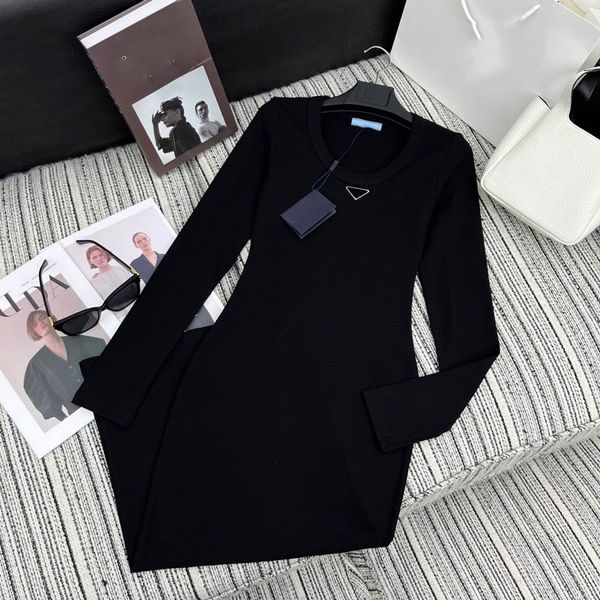 Sexy Women Designer Long Sleeve Dress Autumn Winter Soft Cotton Stretch Black Dresses Skinny Classic Triangular Letter Dresses SML
Sexy Women Designer Long Sleeve Dress Autumn Winter Soft Cotton Stretch Black Dresses Skinny Classic Triangular Letter Dresses SML