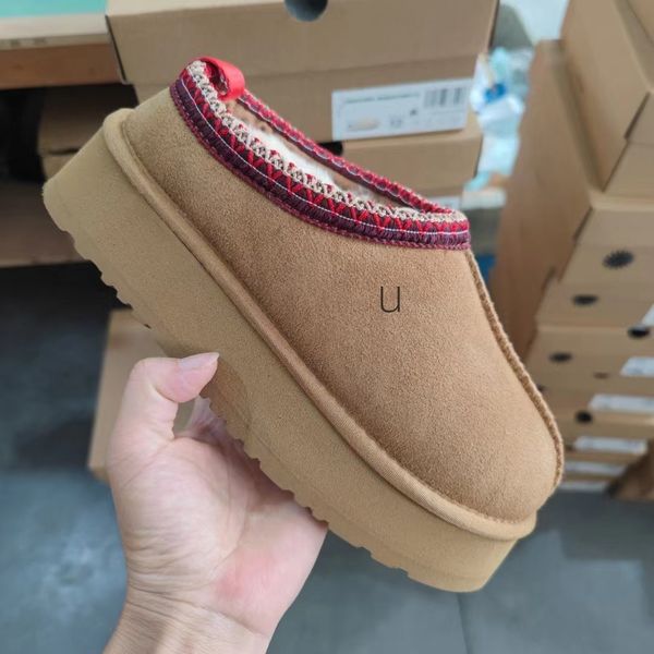 Designer Womens Tasman Slippers Winter Chestnut Tazz Platform Slippers Luxury Classic Ladies Snow U Boots Suede Wool Ankle g Booties
Designer Womens Tasman Slippers Winter Chestnut Tazz Platform Slippers Luxury Classic Ladies Snow U Boots Suede Wool Ankle g Booties