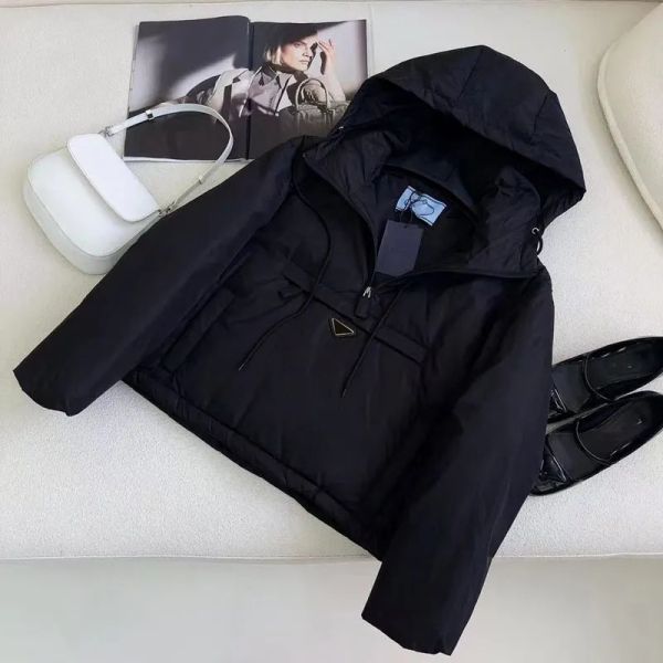Womens Hooded Down Jacket Designer Pullover Padded Jacket Warm Parka Coat Female Puffer Sweatshirt Hoodie Triangular Letter SML, Black
Womens Hooded Down Jacket Designer Pullover Padded Jacket Warm Parka Coat Female Puffer Sweatshirt Hoodie Triangular Letter SML, Black
