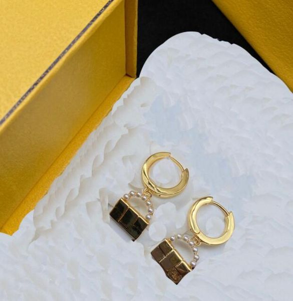 Earrings Fashion Gold Earring Design-Earring Women's-Earrings Designer Ear Studs luxury temperament high-grade T219
Earrings Fashion Gold Earring Design-Earring Women's-Earrings Designer Ear Studs luxury temperament high-grade T219